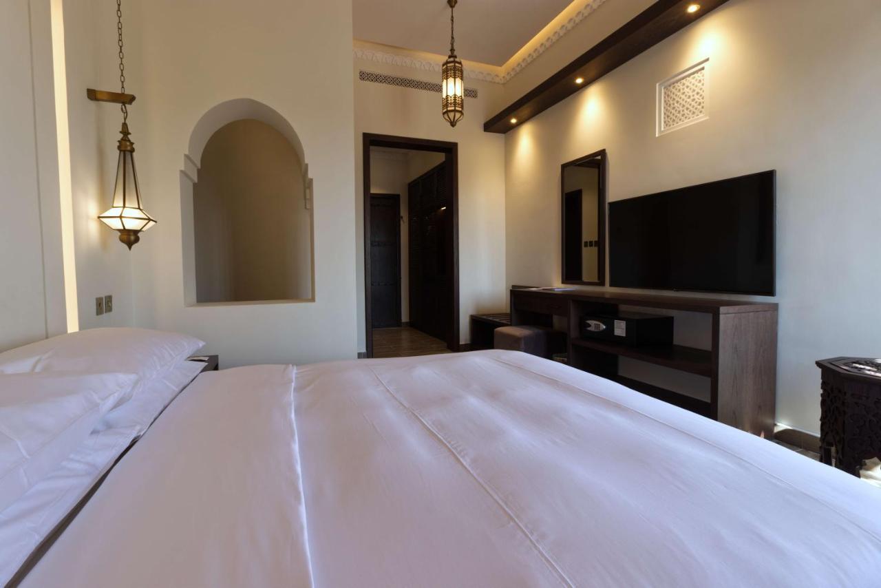 Hotel Al Badayer Retreat By Sharjah Collection à Margham Extérieur photo A room at the hotel