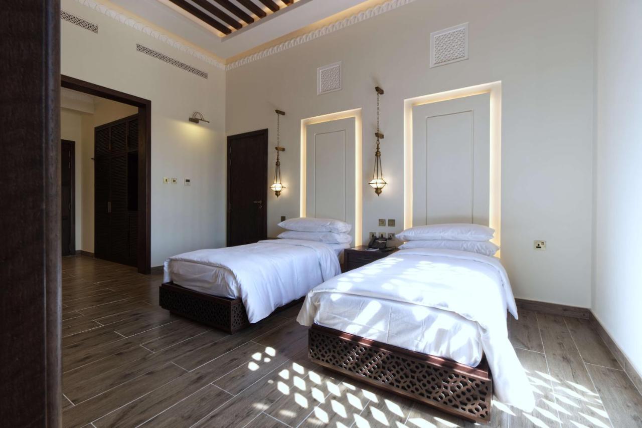 Hotel Al Badayer Retreat By Sharjah Collection à Margham Extérieur photo A bedroom at the hotel