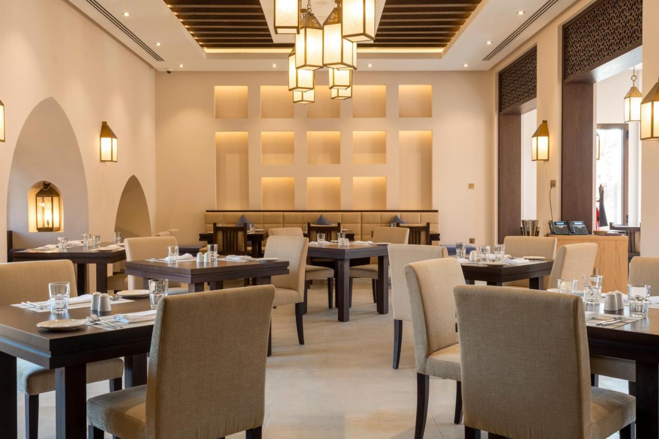 Hotel Al Badayer Retreat By Sharjah Collection à Margham Extérieur photo The restaurant at the Ritz-Carlton, Bahrain
