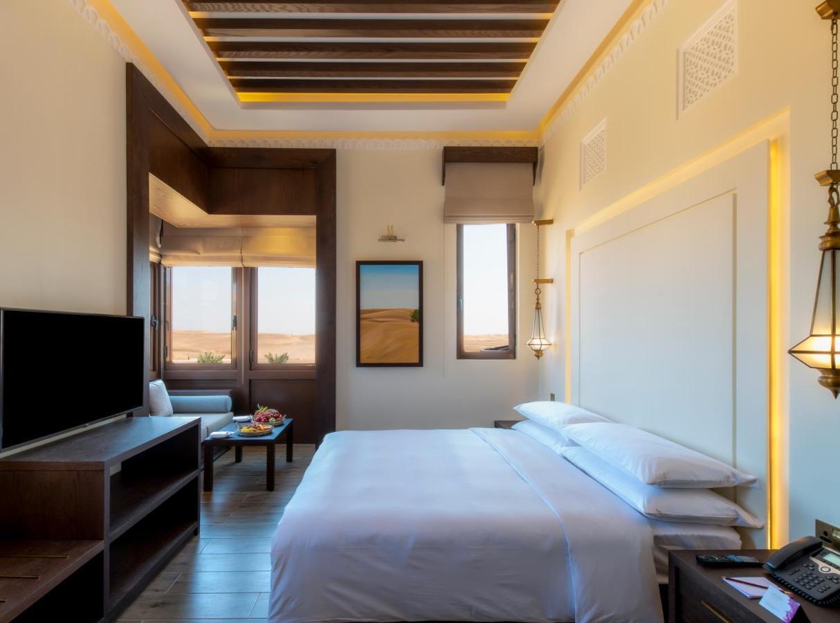 Hotel Al Badayer Retreat By Sharjah Collection à Margham Extérieur photo A guest room at the Al Maha Desert Resort